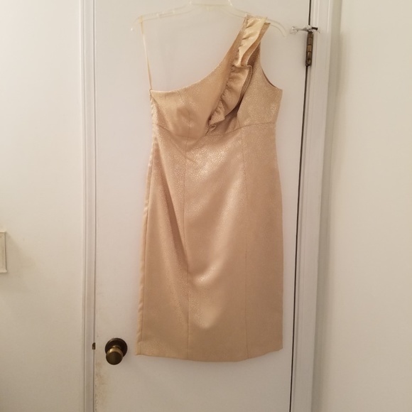 Evan Picone Dresses & Skirts - Evan Picone Dress Sz 8 Gold Cocktail Size 8